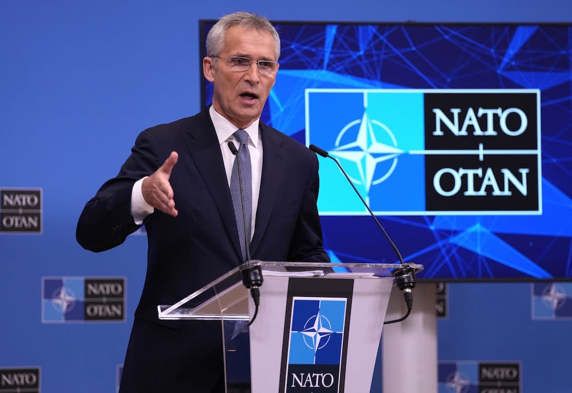 Mivel kémek voltak Oroszország NATO-képviseletének munkatársai, hazazavarták őket
