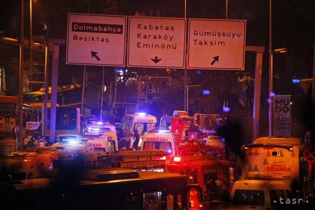 Pokolgépes merényletek az isztambuli stadionnál - legalább 29-en meghaltak