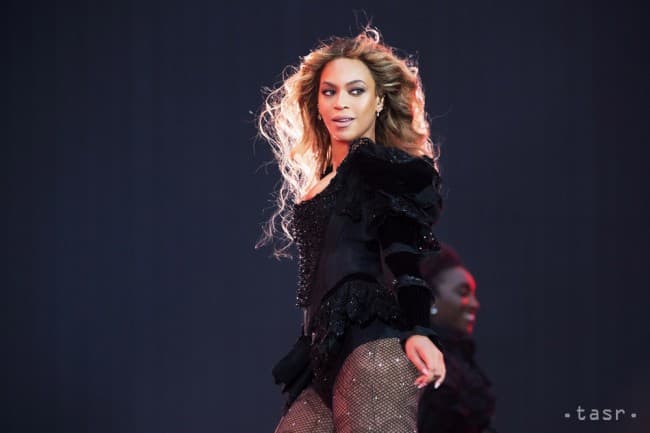 Beyoncé "meztelenruhában" partizott az Oscar-gála után (FOTÓK)