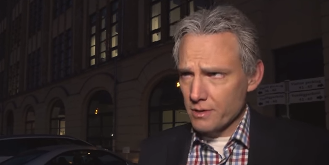 Bödőcs lemintázta Orbán Viktort: gyros az új Soros (videó)