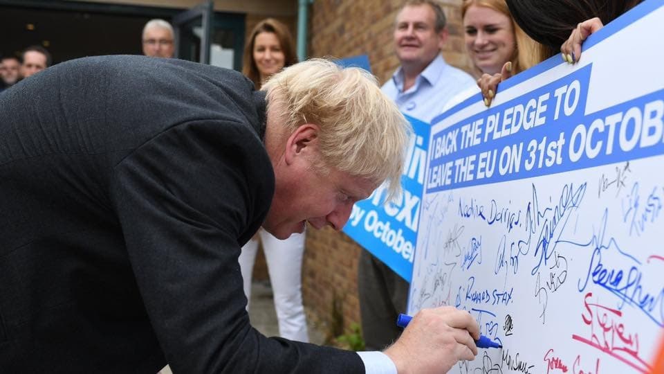 Fanyalog a britek zöme, nem örülnek annak, hogy Johnson áll az ország élére