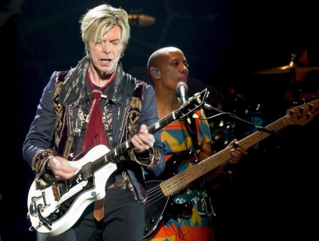 David Bowie egy dalszövegének kézirata kicsivel több mint 64 ezer euróért kelt el (FOTÓ)