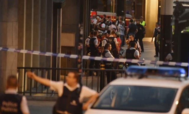 Brüsszeli robbantások - Egy volt terrorista ellopott egy merevlemezt az áldozatok boncolási jelentéseivel