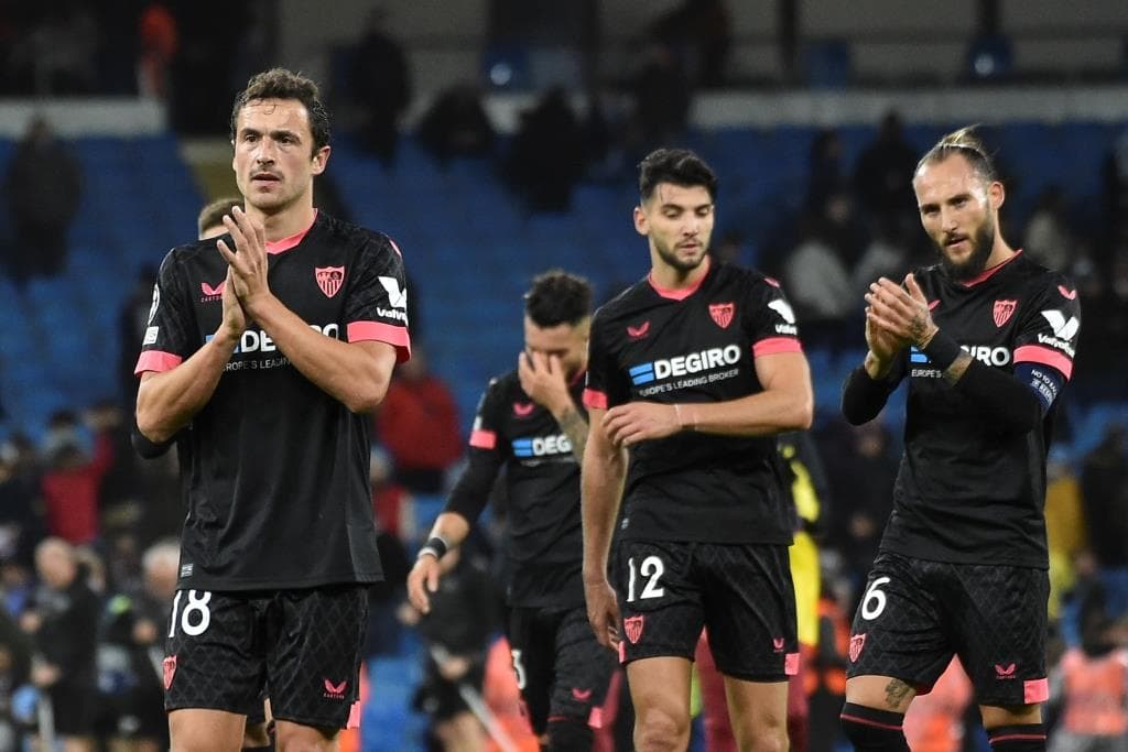 La Liga - Három piros lap, két gól és döntetlen a sevillai rangadón
