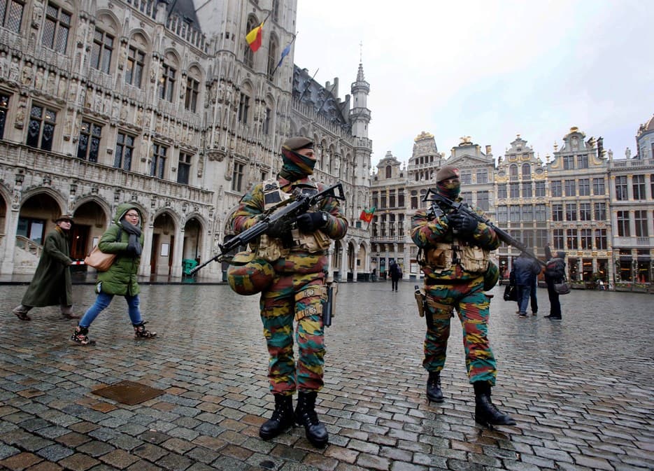 Brüsszeli robbantások: Több embert őrizetbe vettek, köztük Salah Abdeslam feltételezett társát