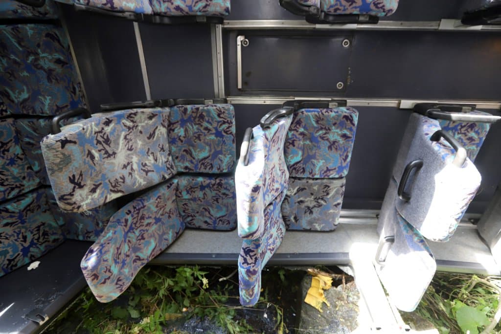 Buszbaleset történt Magyarországon, sokan megsérültek