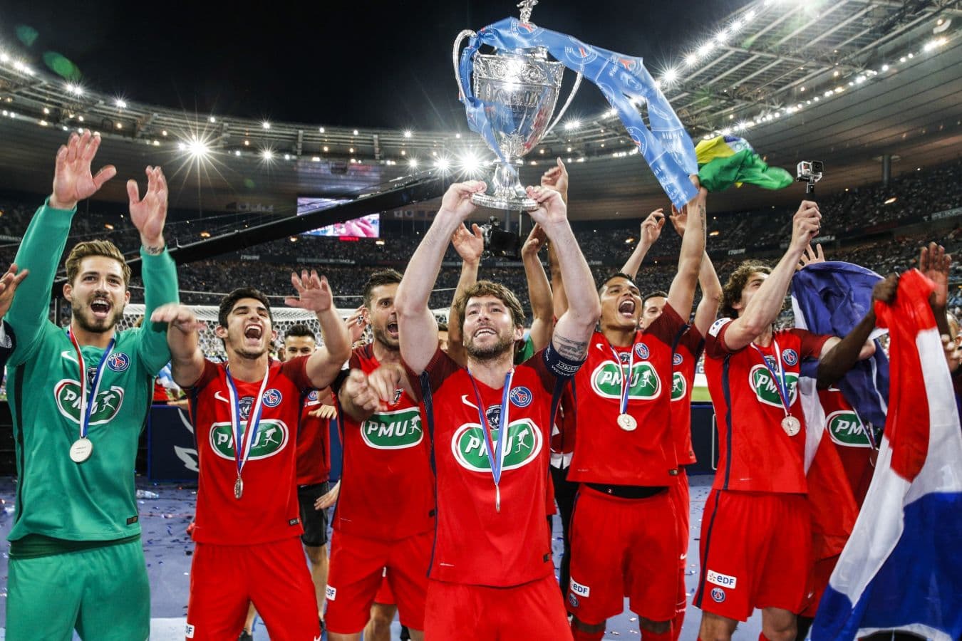 Labdarúgó Francia Kupa - Öngóllal nyert a PSG