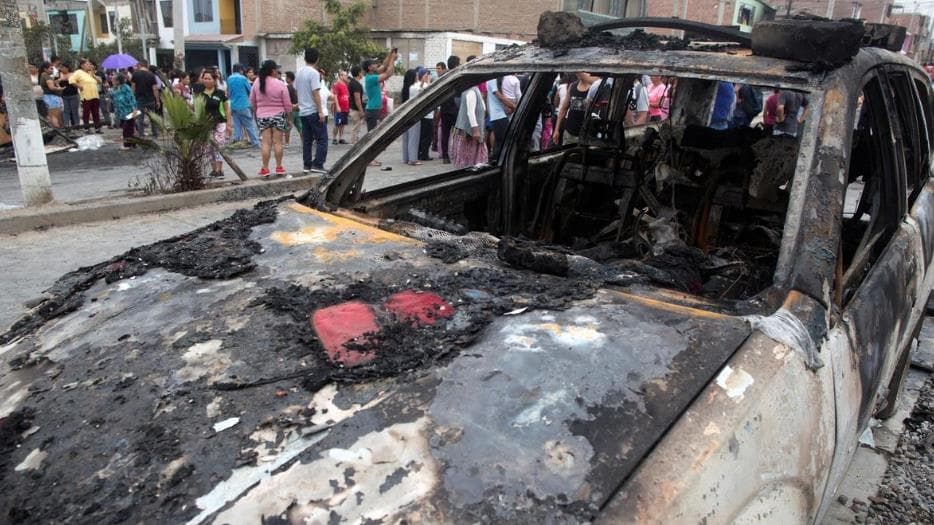 Felrobbant egy gázszállító teherautó Limában, ketten meghaltak, sokan megsérültek