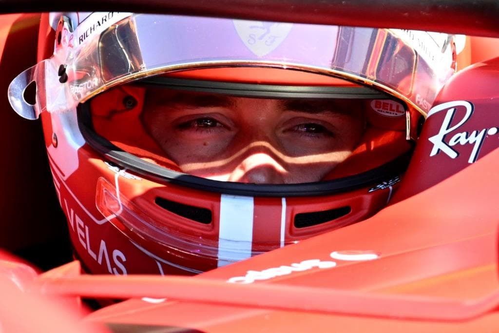 Olasz Nagydíj - Kettős Ferrari-siker a pénteki első szabadedzésen