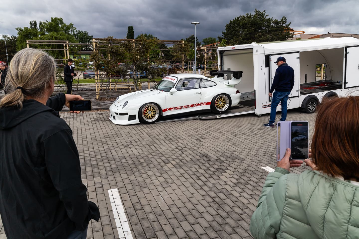 Az egyetlen feltétel a Porsche! - nemzetközi márkatalálkozó és túra zajlott Párkányban (FOTÓK)