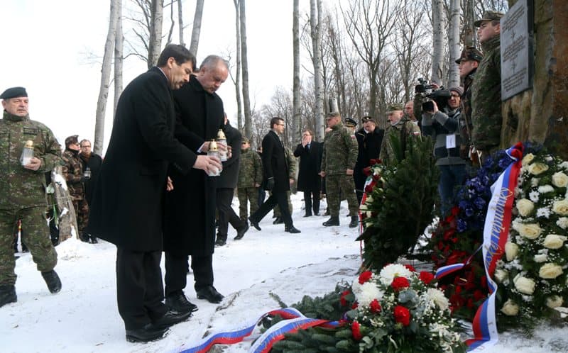A Hejcén meghalt szlovák katonákra emlékezett Andrej Kiska és Áder János