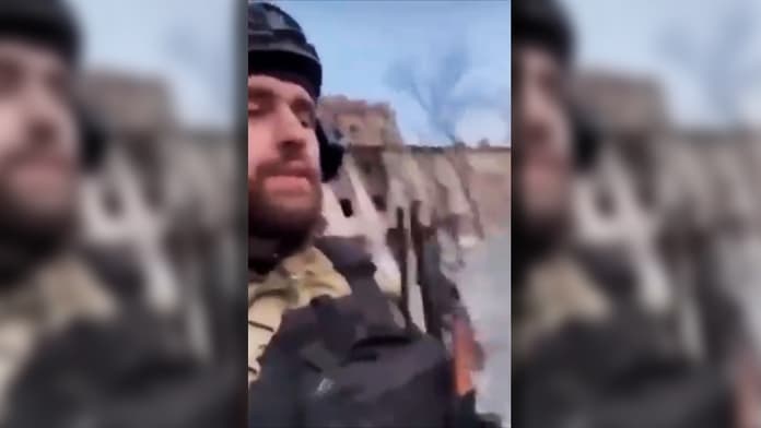 Levideózta saját halálát: sikeres ukrajnai akciójával dicsekedett egy orosz katona, amikor megölte egy gránát (VIDEÓ)