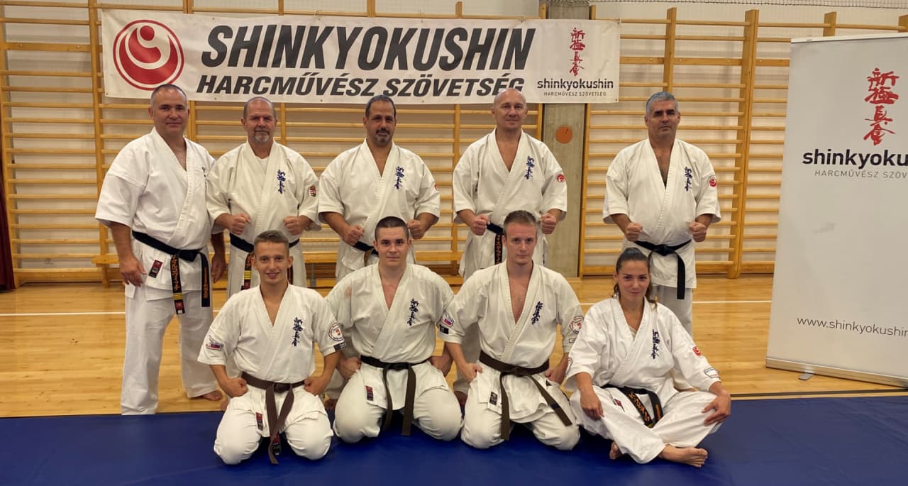 Sikeres mestervizsgát tettek a Seishin Karate Klub edzői