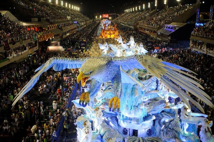 Menedékké alakították át a riói karnevál szambaversenyeinek arénáját