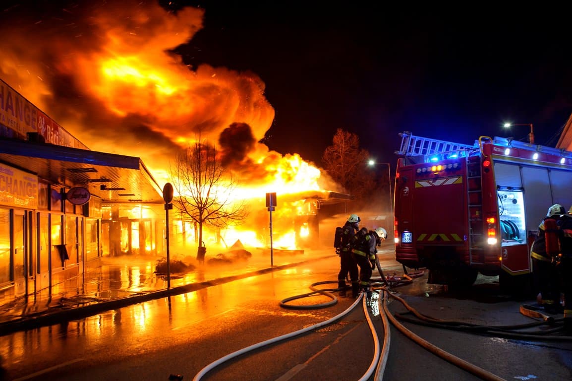 Tűz ütött ki egy magyarországi Spar áruházban