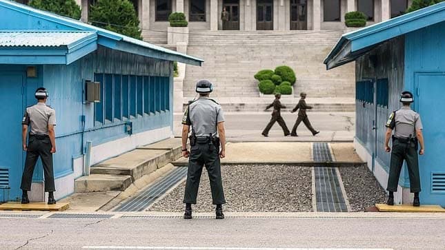 Csapatmozgásokat észleltek a két Koreát elválasztó demilitarizált övezetben