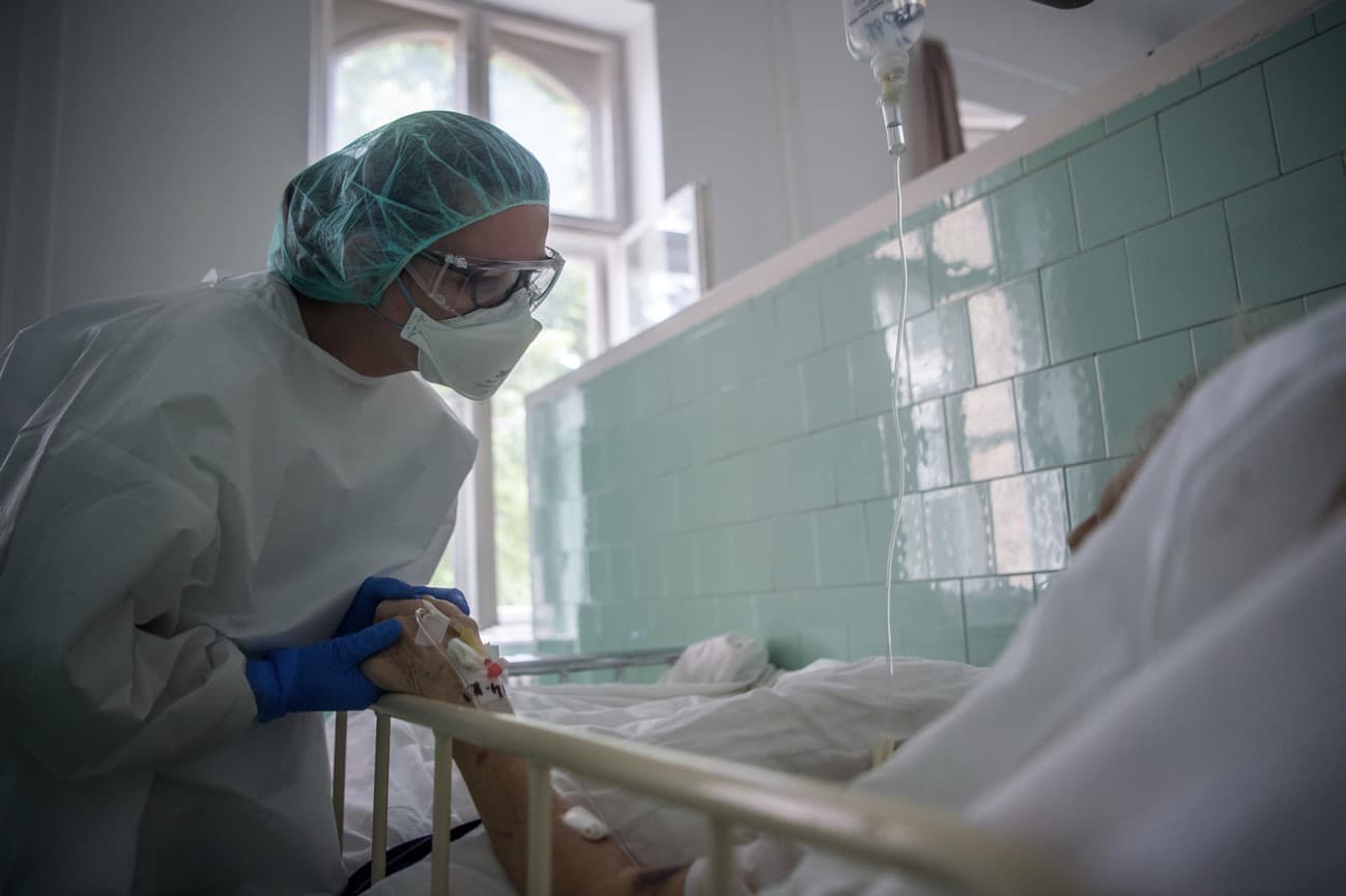 Koronavírus: 37-tel emelkedett a fertőzöttek száma, 3 ember meghalt Magyarországon