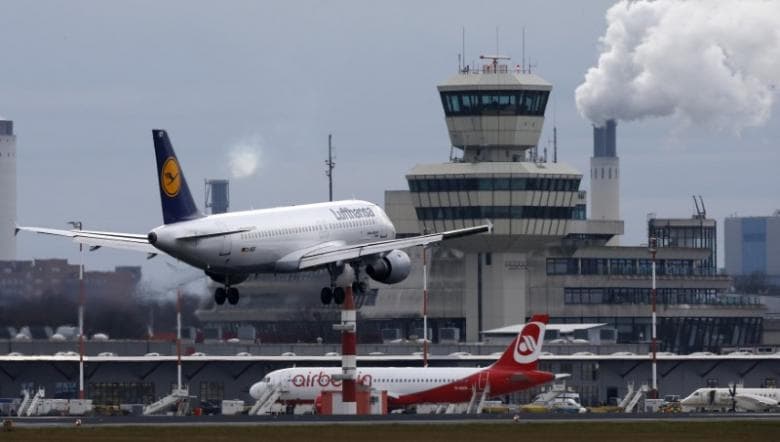 Füst miatt kényszerleszállást hajtott végre a Lufthansa egyik járata