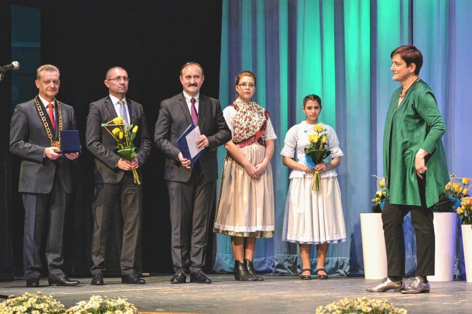 Zsidó János Dunaszerdahely díszpolgára lett, Németh Ilona és Németh Jolán Pro Urbe-díjat kapott