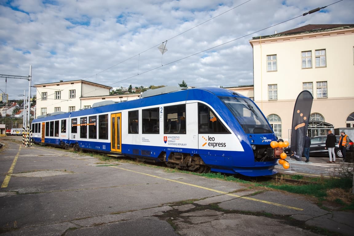 Vasárnaptól jönnek az új vonatok a Pozsony–Dunaszerdahely–Komárom vonalon, és vele együtt az új menetrend is (FOTÓK)
