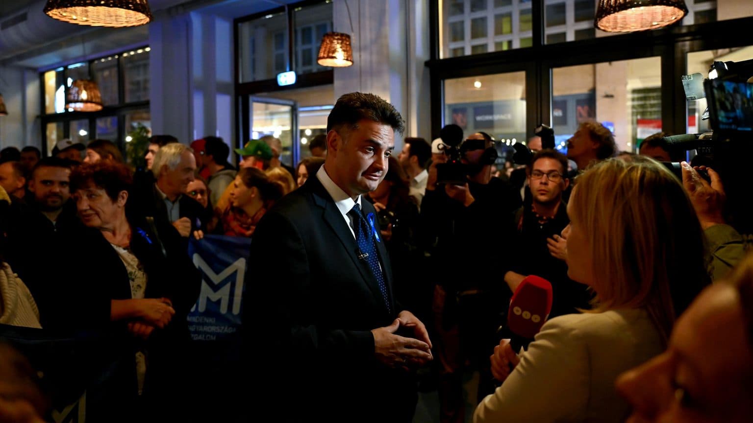 Márki-Zay Péter a magyarországi előválasztás győztese, Dobrev Klára gratulált a miniszterelnök-jelöltnek
