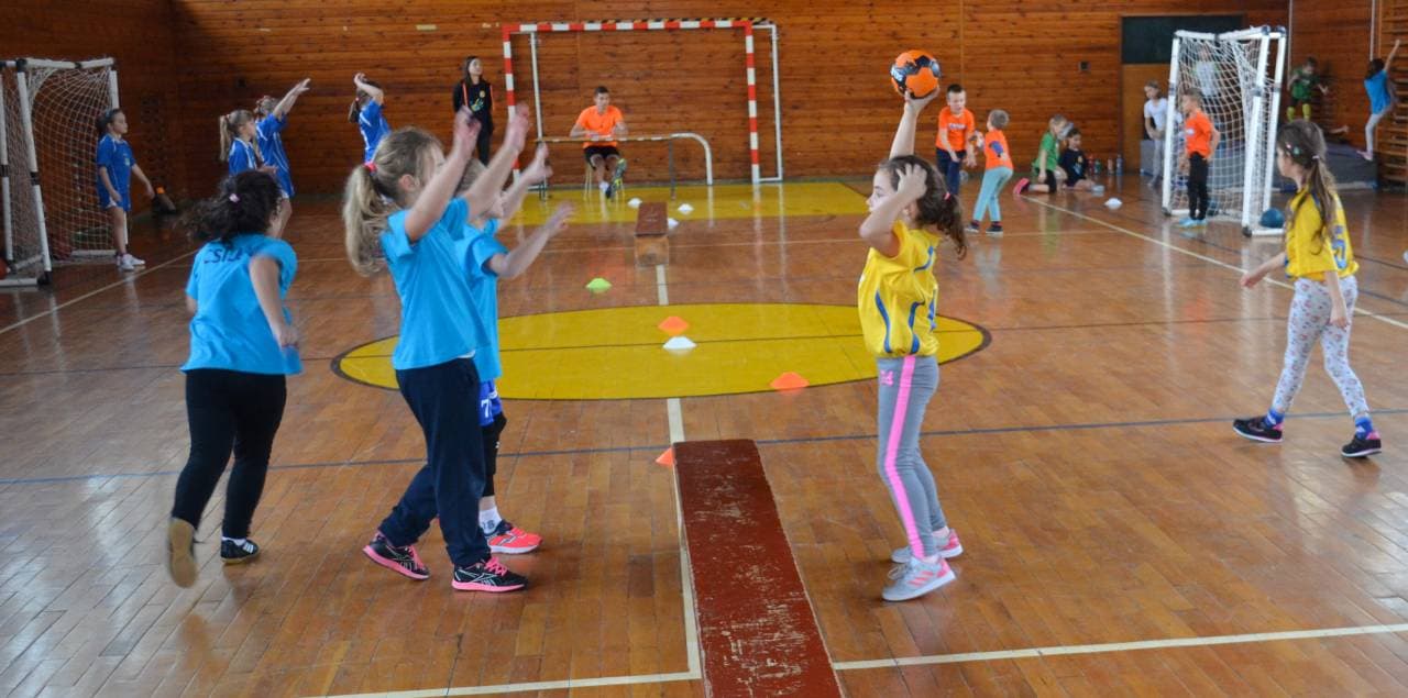 Diáksport: Kedvvel, felszabadultan játszottak a gyermekek