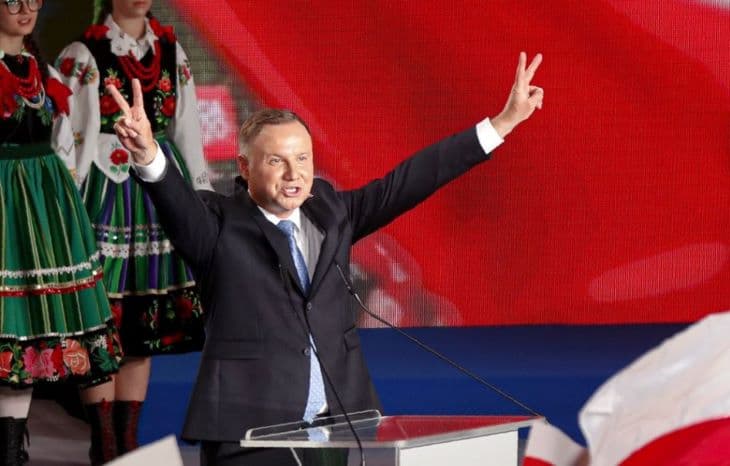 A hivatalos végeredmény szerint Duda a szavazatok 43,5, Trzaskowski pedig 30,46 százalékát szerezte meg a lengyel elnökválasztáson