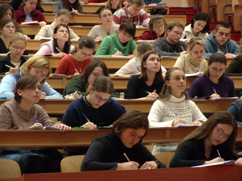 A főiskolások háromnegyede kész részt venni a tömeges tesztelésen