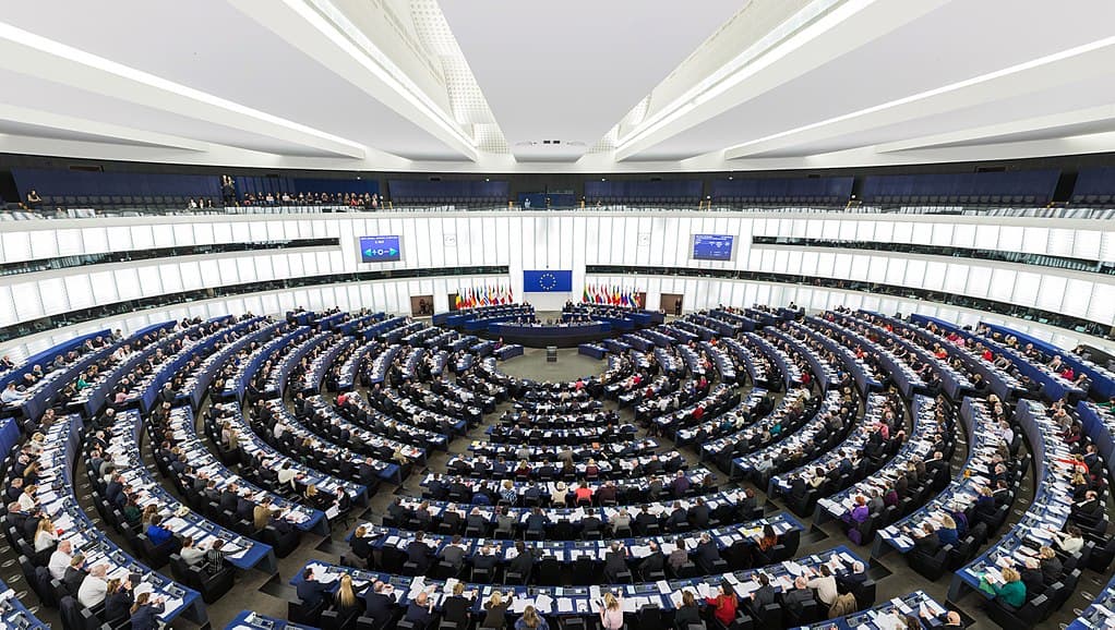Beszóltak Orbánéknak az Európai Parlament legerősebb emberei