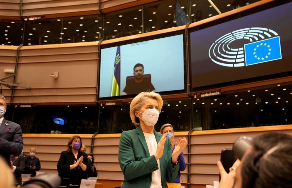 Ennyire egy húron már rég pendültek európai képviselők, mint most, hogy EU-tagjelölt lehessen Ukrajna