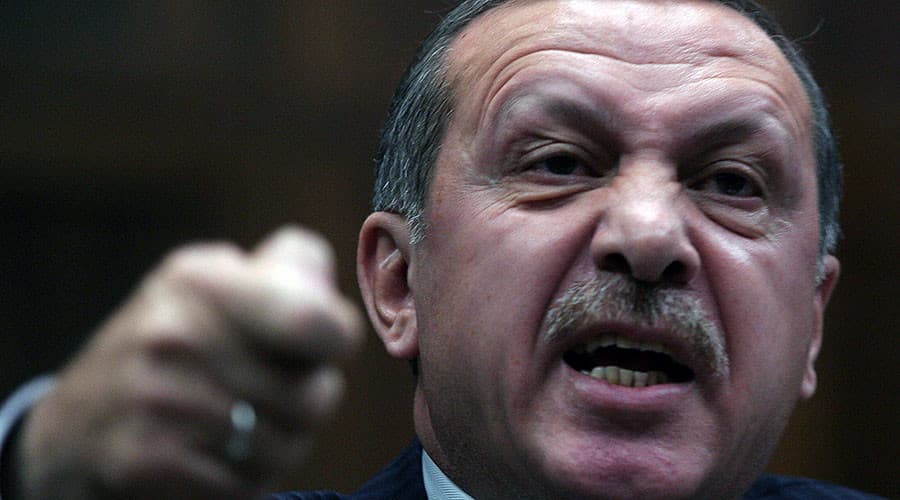 A török elnök "náci praktikák" bevetésével vádolta Merkelt