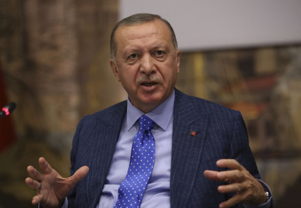 A török elnök nem hajlandó találkozni az ankarai amerikai nagykövettel