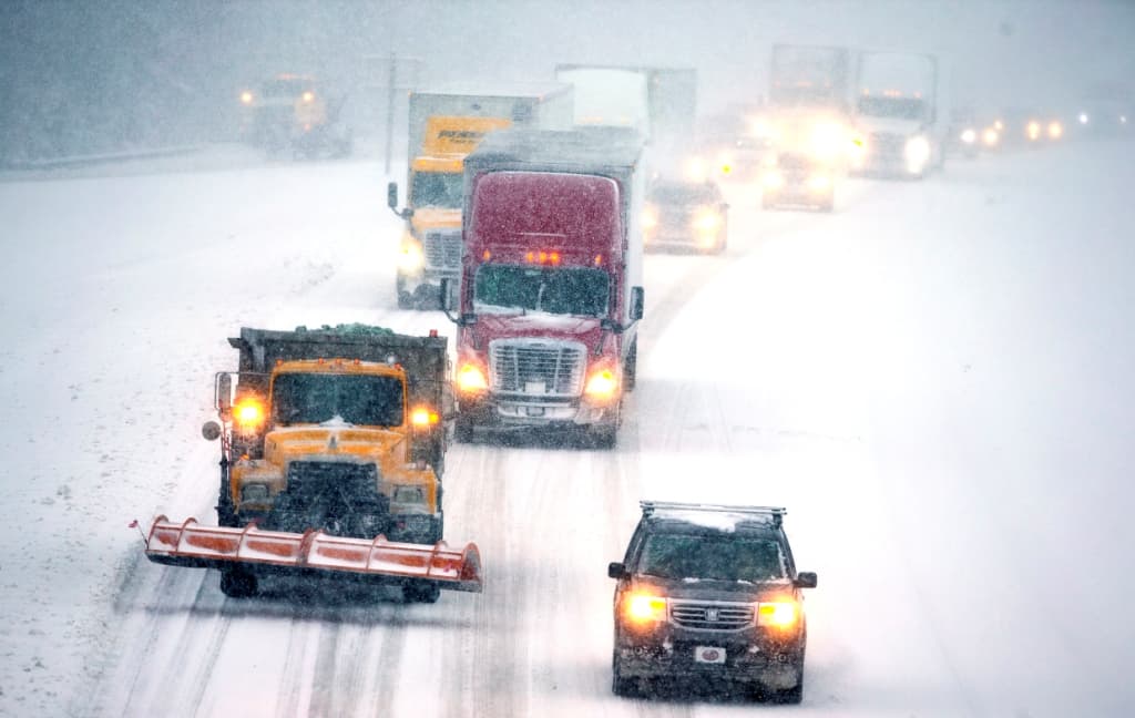 Hóviharok dúlnak az Egyesült Államok délkeleti vidékein, több százezren maradtak áram nélkül