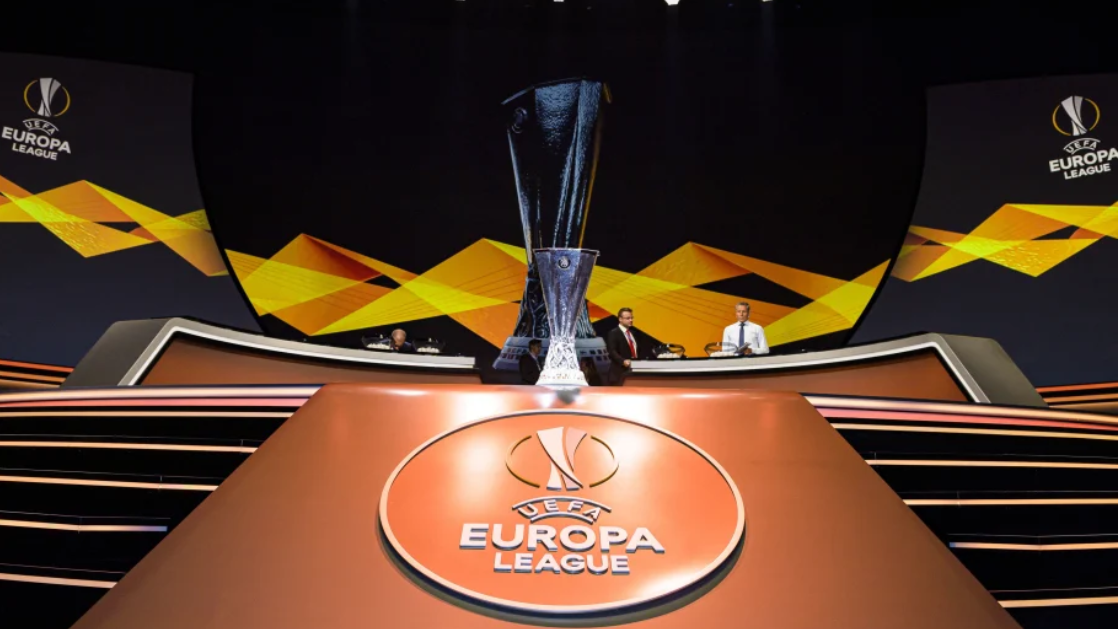 Európa-liga: Két angol csapat, a Roma és a Villarreal a négy között