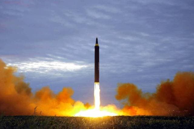 Észak-Korea a nukleáris leszerelési tárgyalások alatt is előállíthatott atomfegyver-alapanyagot
