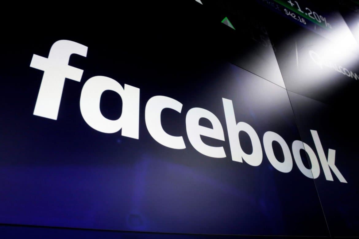 A Facebook betiltja platformján a holokauszttagadást