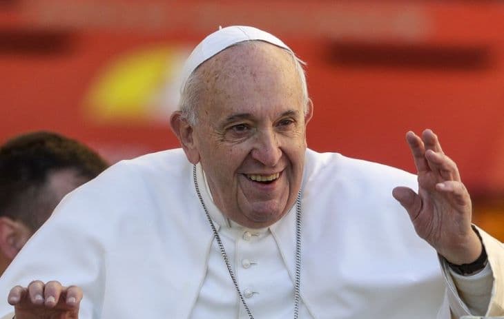 Újraindulást szorgalmazott a járvány "romjain" Ferenc pápa a nagyszombat esti virrasztáson