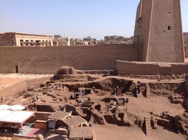 Fáraókori hivatal maradványait tárták fel Egyiptomban