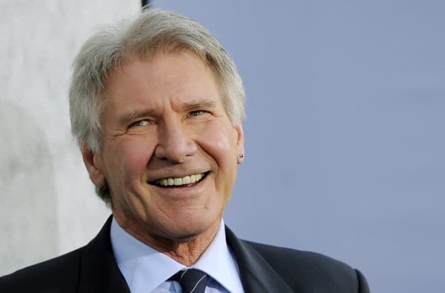 Levideózták Harrison Ford életveszélyes landolását