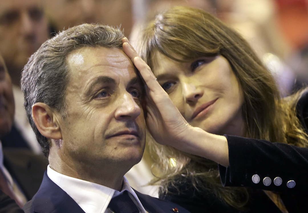 Őrizetbe vették Nicolas Sarkozy volt francia elnököt