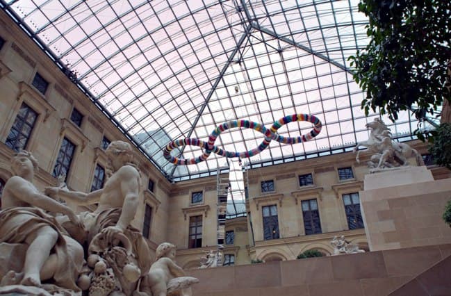 Visszaesett a Louvre látogatóinak száma a merényletek miatt