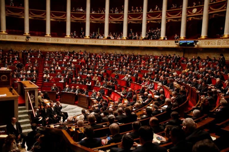 Nagy arányban bizalmat szavazott a francia nemzetgyűlés az új kormánynak