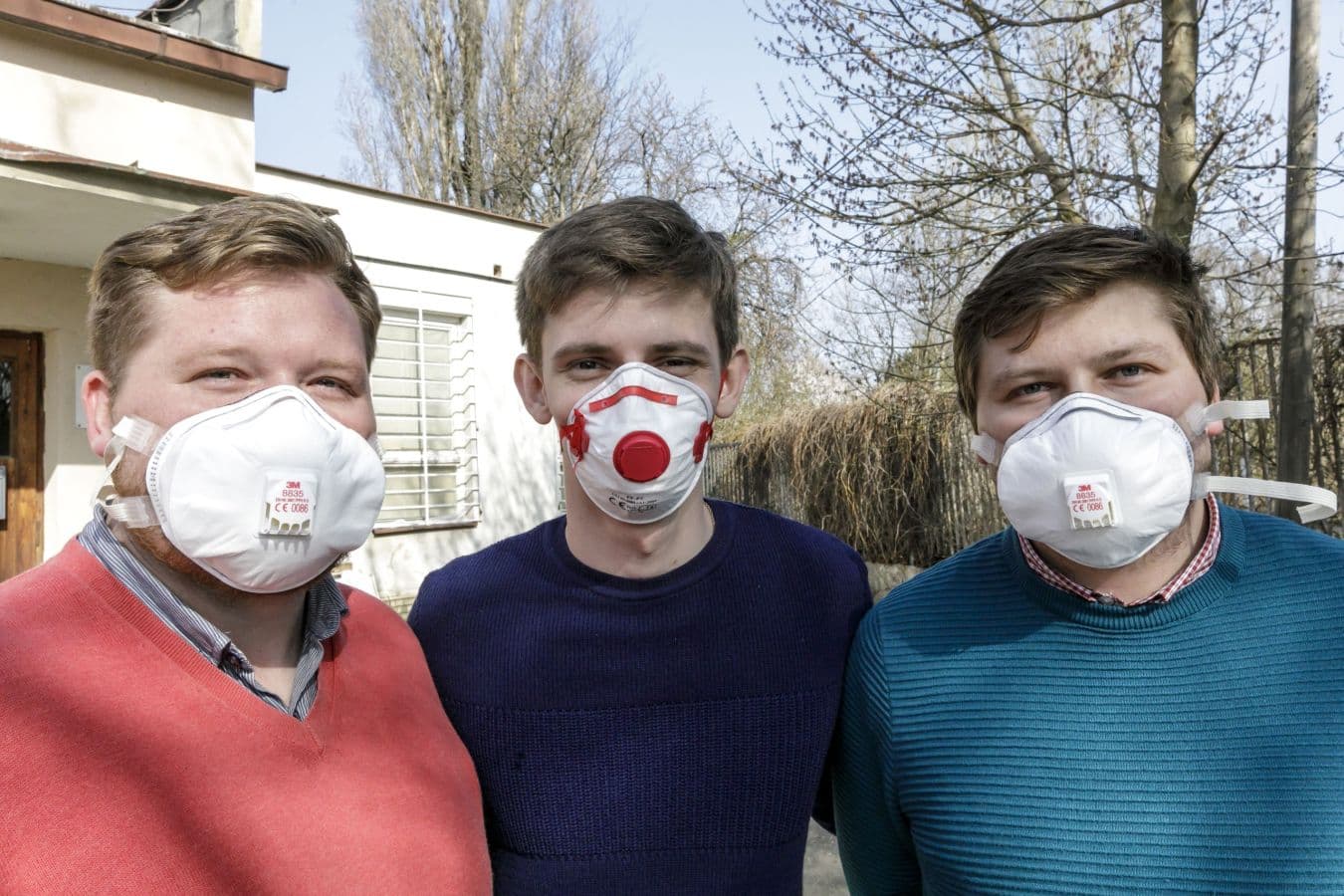 Szlovák egyetemista srácok 80 euróból összedobtak egy bevethető lélegeztetőgépet!