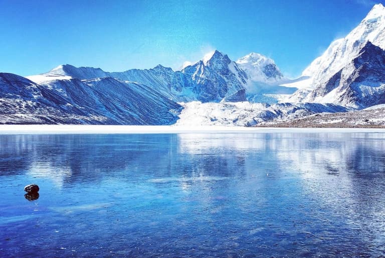 Áldozatokat követelhet a jéglavina, ha kiöntenek Tibet gleccsertavai