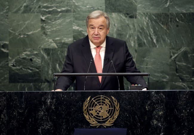 Az ENSZ-főtitkár Twitter-üzenetben ítélte el a rasszizmust és az idegengyűlöletet