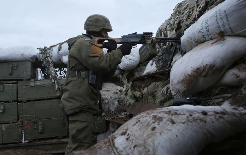Oroszország újrakezdte a támadásokat Kelet-Ukrajnában
