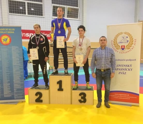 A dunaszerdahelyi Hakszer Balázs első aranyérme a felnőtteknél, a somorjai Jozef Jaloviar bajnoki duplája