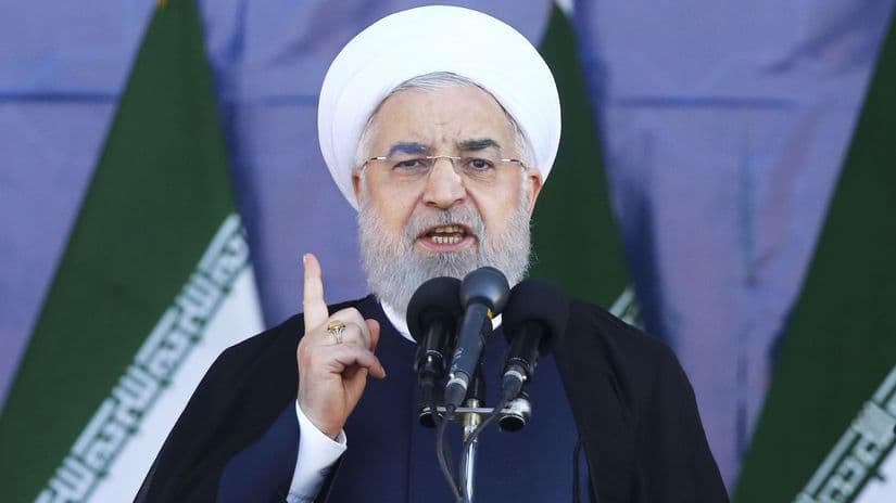 Roháni bírálta az iráni külügyminiszter ellen hozott amerikai szankciókat