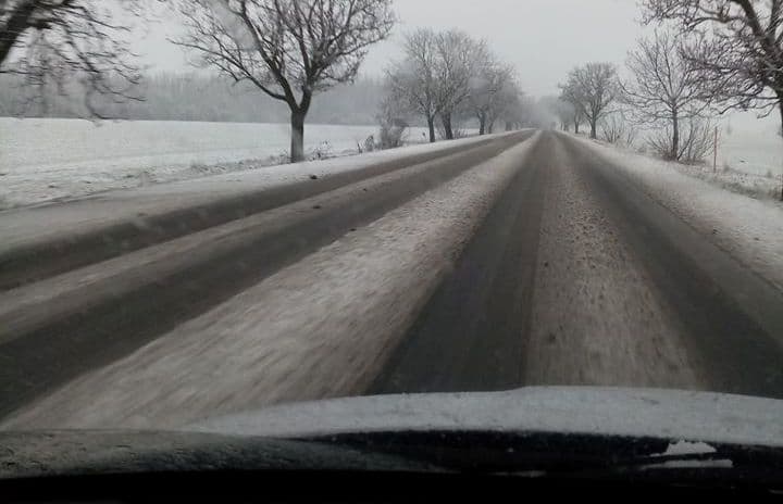 Jórészt havasak az utak Dunaszerdahely környékén vasárnap reggel