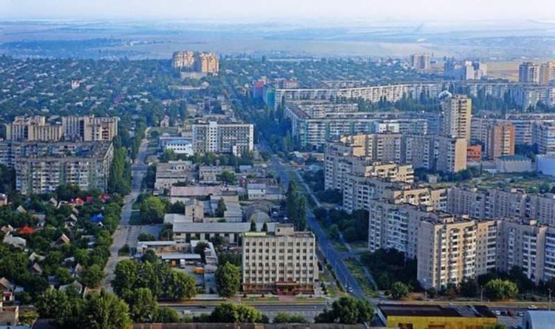 Herszonban az orosz hatóságok megkezdték a civilek áttelepítését a Dnyeper bal partjára